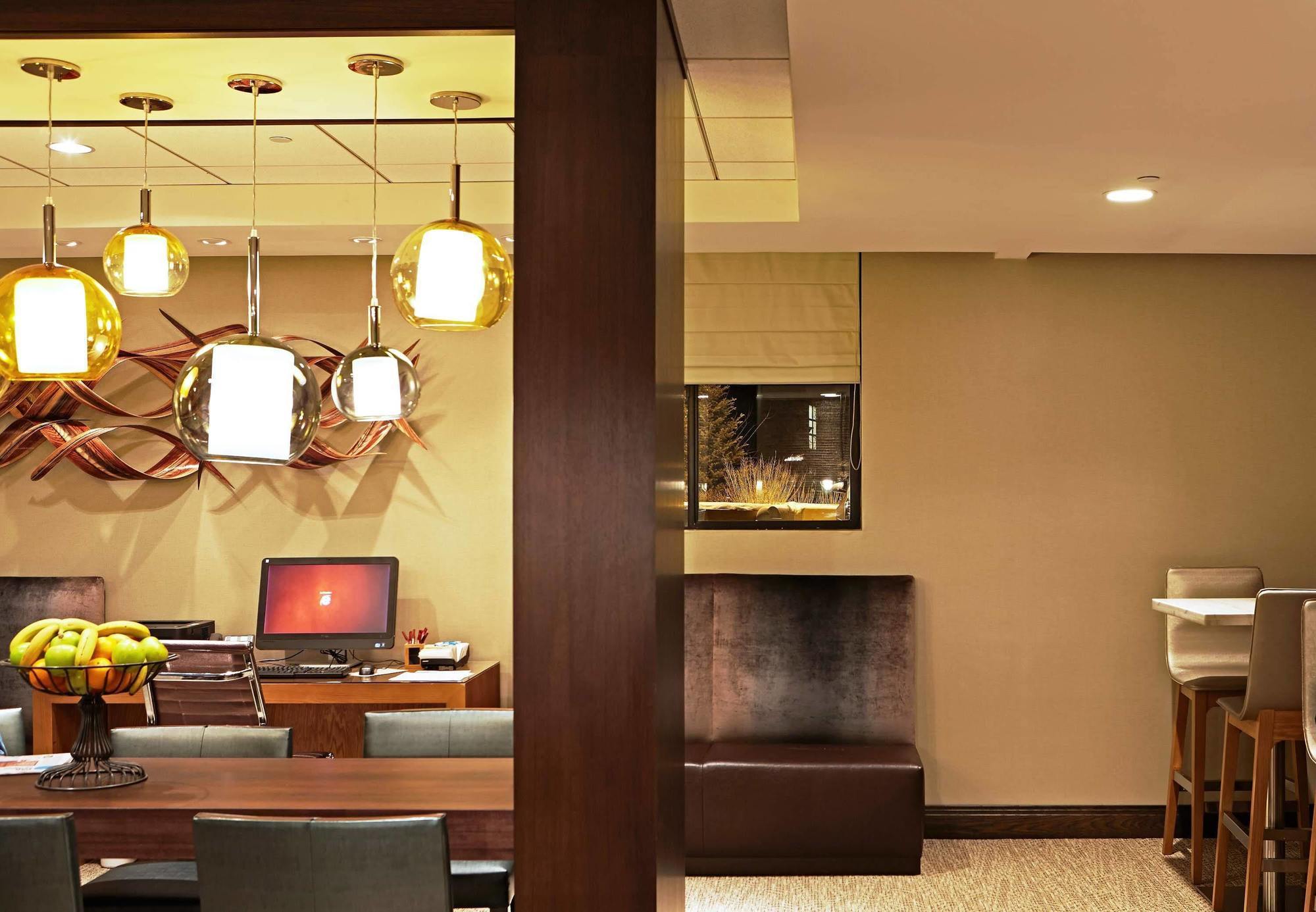 Sheraton Park Stadt Exterior foto